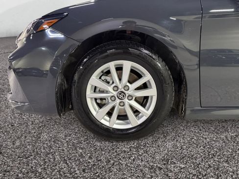Used 2025 Toyota Camry LE image 23