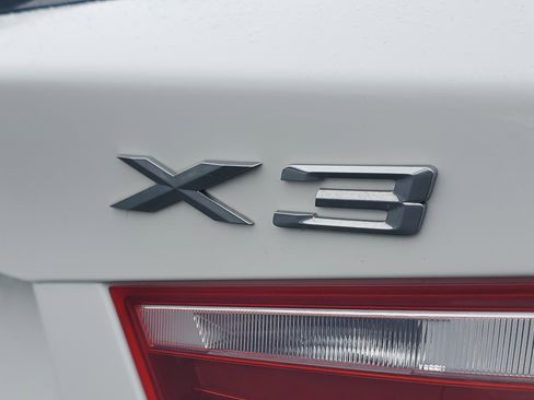 Used 2016 BMW X3 xDrive28i image 8