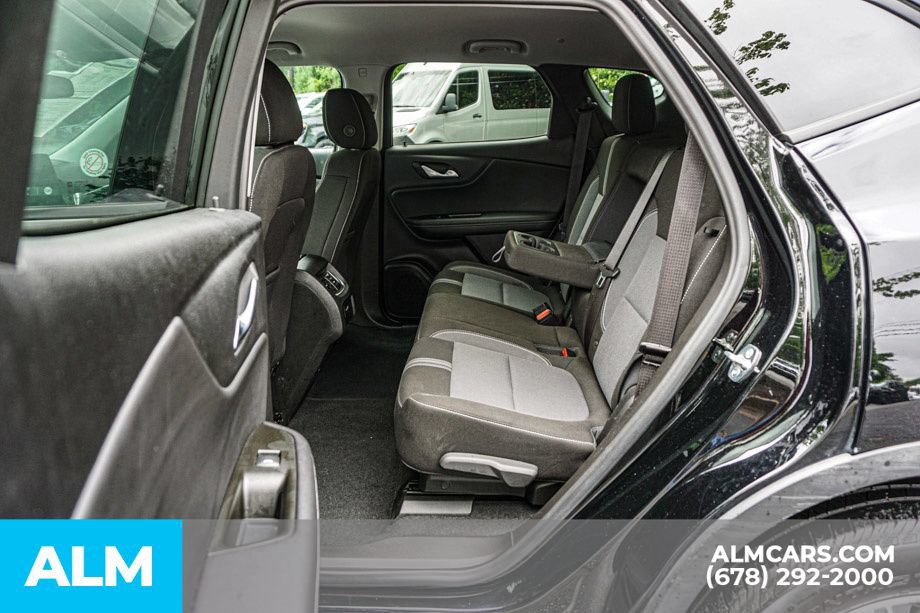 Used 2025 Chevrolet Blazer LT FWD image 20