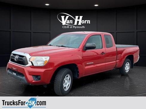 Used 2012 Toyota Tacoma 2WD Access Cab w/ SR5 Pkg image 4