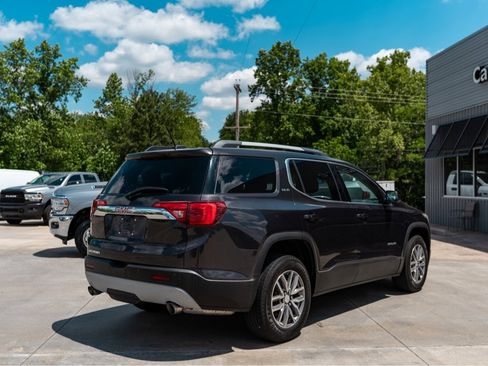 Used 2017 GMC Acadia SLE w/ Driver Alert Package I FWD image 3