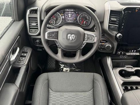 New 2026 RAM 1500 Big Horn AWD/4WD image 31