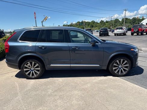 Certified 2023 Volvo XC90 B6 Plus AWD/4WD image 5