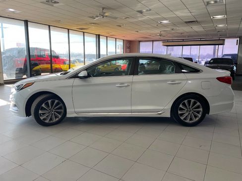 Used 2016 Hyundai Sonata Sport image 4
