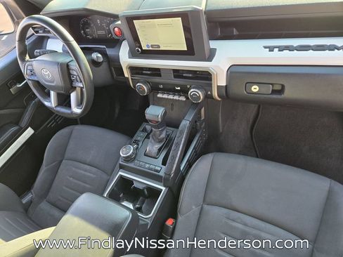 Used 2024 Toyota Tacoma TRD Off-Road AWD/4WD image 17