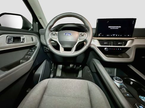 New 2026 Ford Explorer Active AWD/4WD image 24