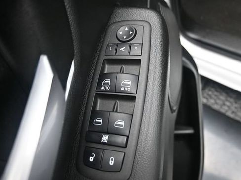 Used 2023 RAM 1500 Big Horn AWD/4WD image 12