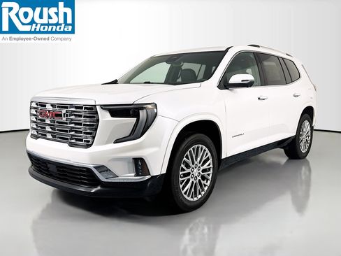 Used 2024 GMC Acadia Denali image 1