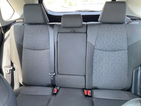 Used 2024 Toyota RAV4 XLE AWD/4WD image 19