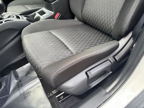 Used 2020 Nissan Rogue S w/ Special Edition Package image 16