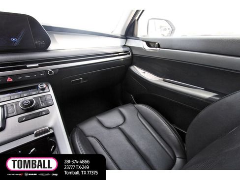 Used 2024 Hyundai Palisade SEL FWD image 11