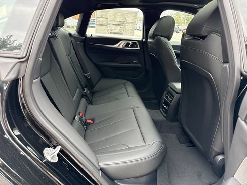 Used 2026 BMW i4 xDrive40i AWD/4WD image 29