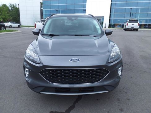 Used 2022 Ford Escape Titanium image 8