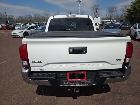 Used 2023 Toyota Tacoma SR5 image 4