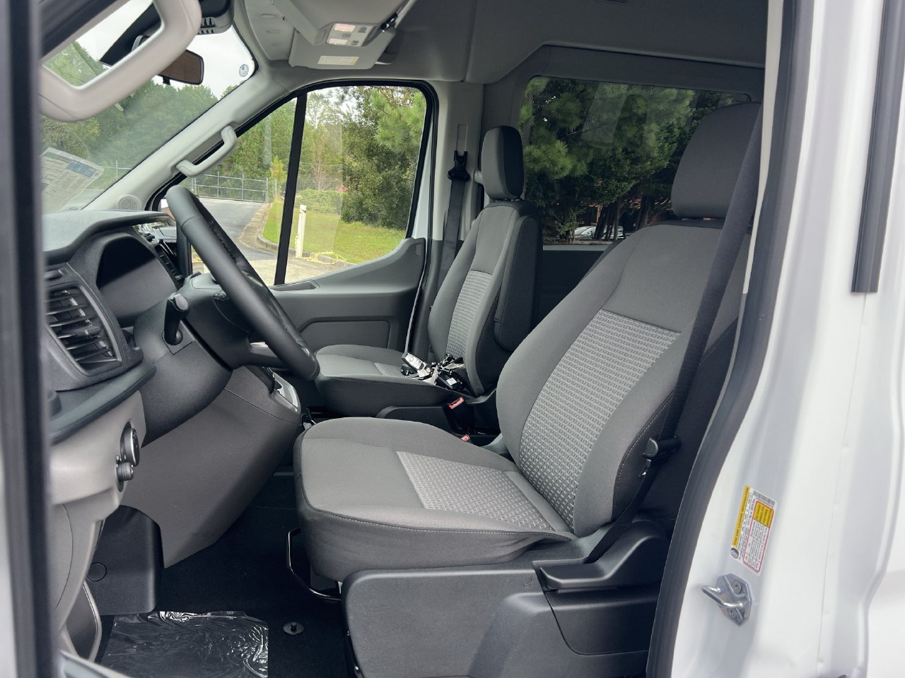 New 2027 Ford Transit 350 XLT RWD image 15