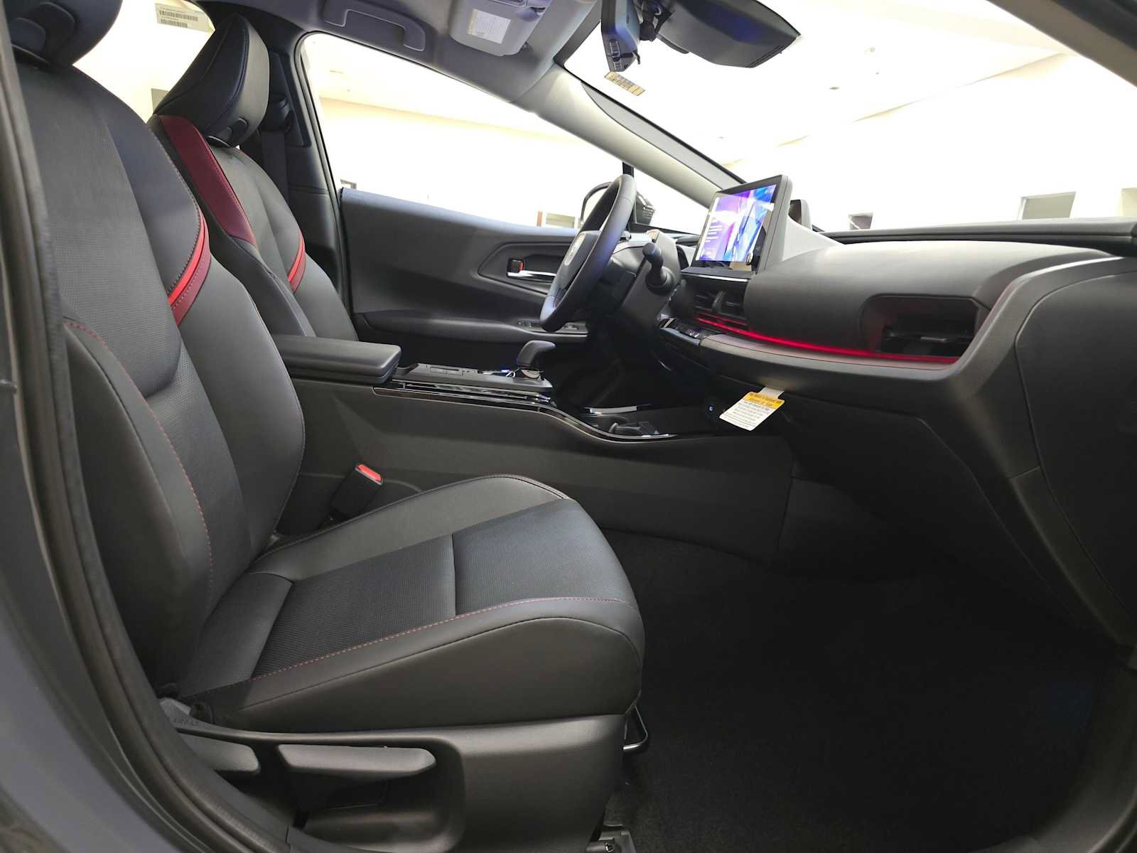 New 2027 Toyota Prius Plug-In Hybrid FWD image 26