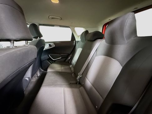 Used 2020 Kia Soul LX image 24