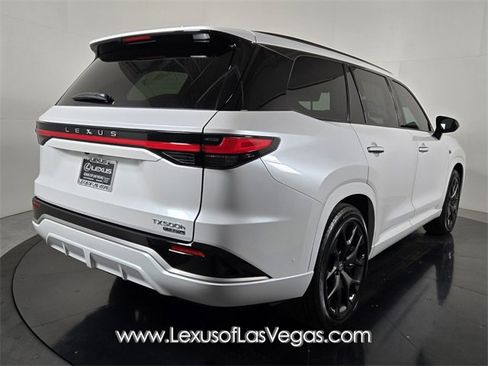 New 2026 Lexus TX 500h AWD image 4