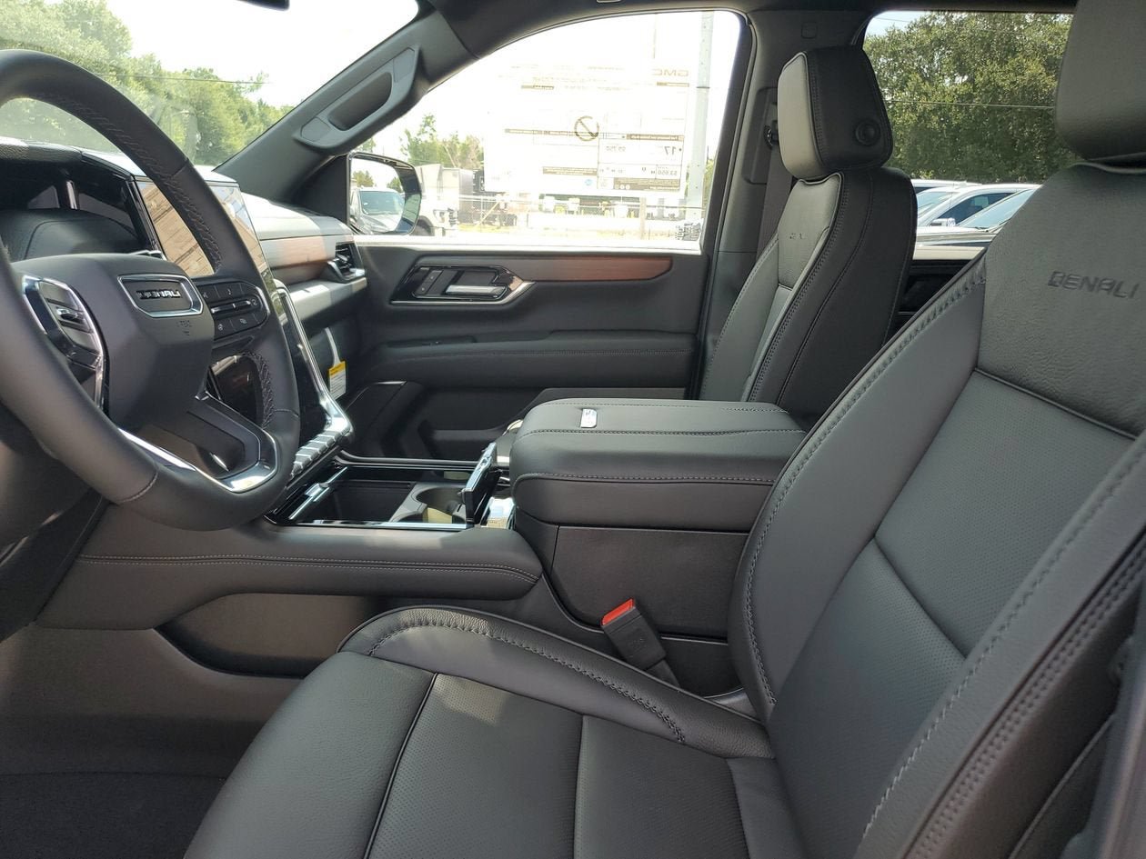 New 2026 GMC Yukon Denali RWD image 19