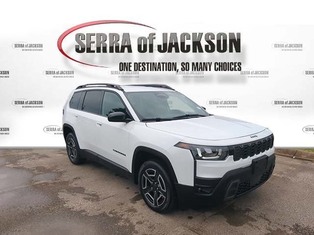 Used 2026 Jeep Cherokee Laredo AWD/4WD image 2
