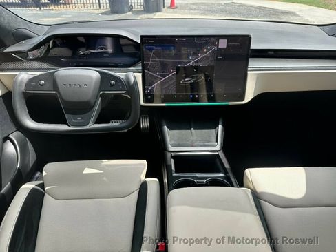 Used 2026 Tesla Model S Plaid AWD/4WD image 23