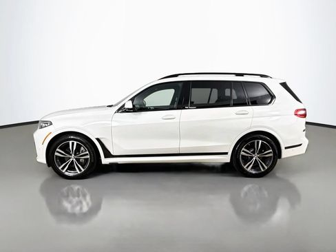 Used 2019 BMW X7 xDrive40i w/ M Sport Package AWD/4WD image 4