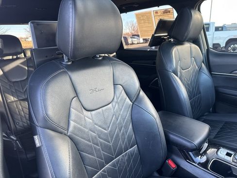 Used 2023 Kia Telluride EX X-Line image 33