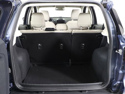 Used 2021 Ford EcoSport S image 16