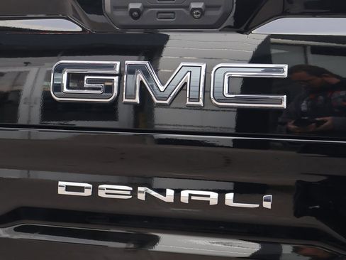 Used 2025 GMC Sierra 1500 Denali Ultimate image 21