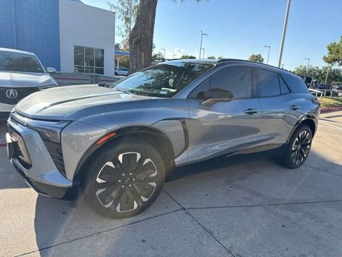 Used 2024 Chevrolet Blazer EV RS AWD/4WD image 2