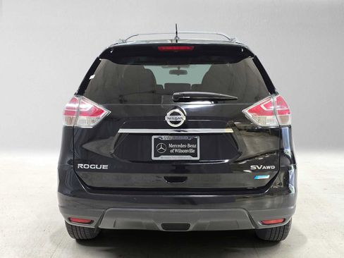 Used 2014 Nissan Rogue SV w/ SV Premium Package AWD/4WD image 4