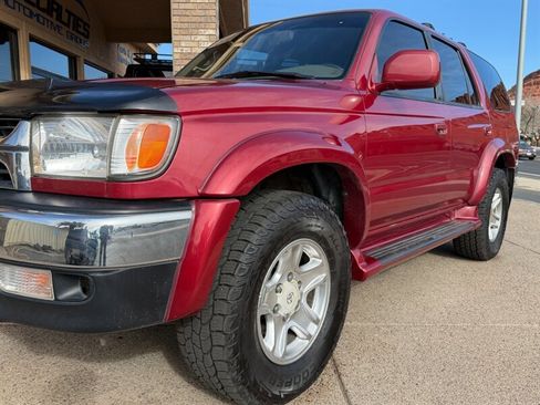 Used 2002 Toyota 4Runner SR5 image 22