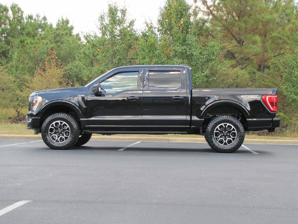 Used 2023 Ford F150 XLT w/ Equipment Group 302A High AWD/4WD image 5