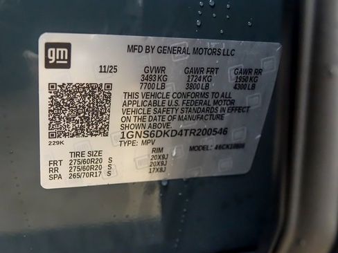 New 2026 Chevrolet Suburban Z71 w/ Z71 Off-Road Package image 28