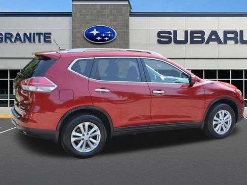 Used 2014 Nissan Rogue SV w/ SV Family Package AWD/4WD image 11