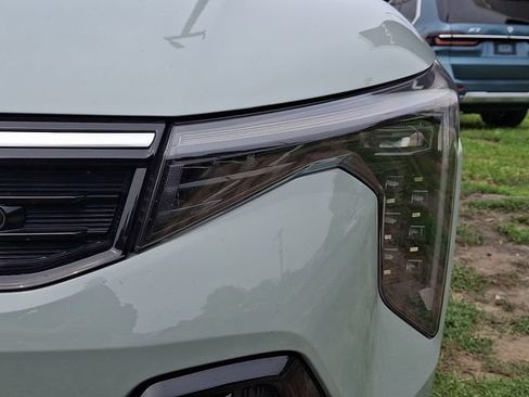 Certified 2025 Kia K4 GT-Line Turbo FWD image 5