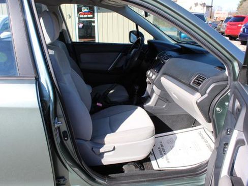 Used 2016 Subaru Forester 2.5i image 18