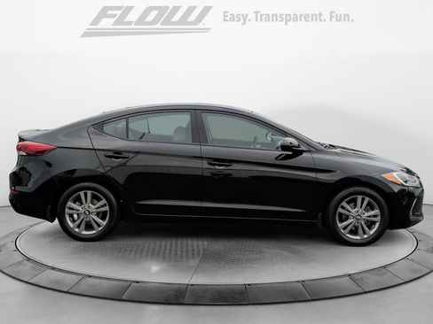 Used 2018 Hyundai Elantra Value Edition FWD image 10