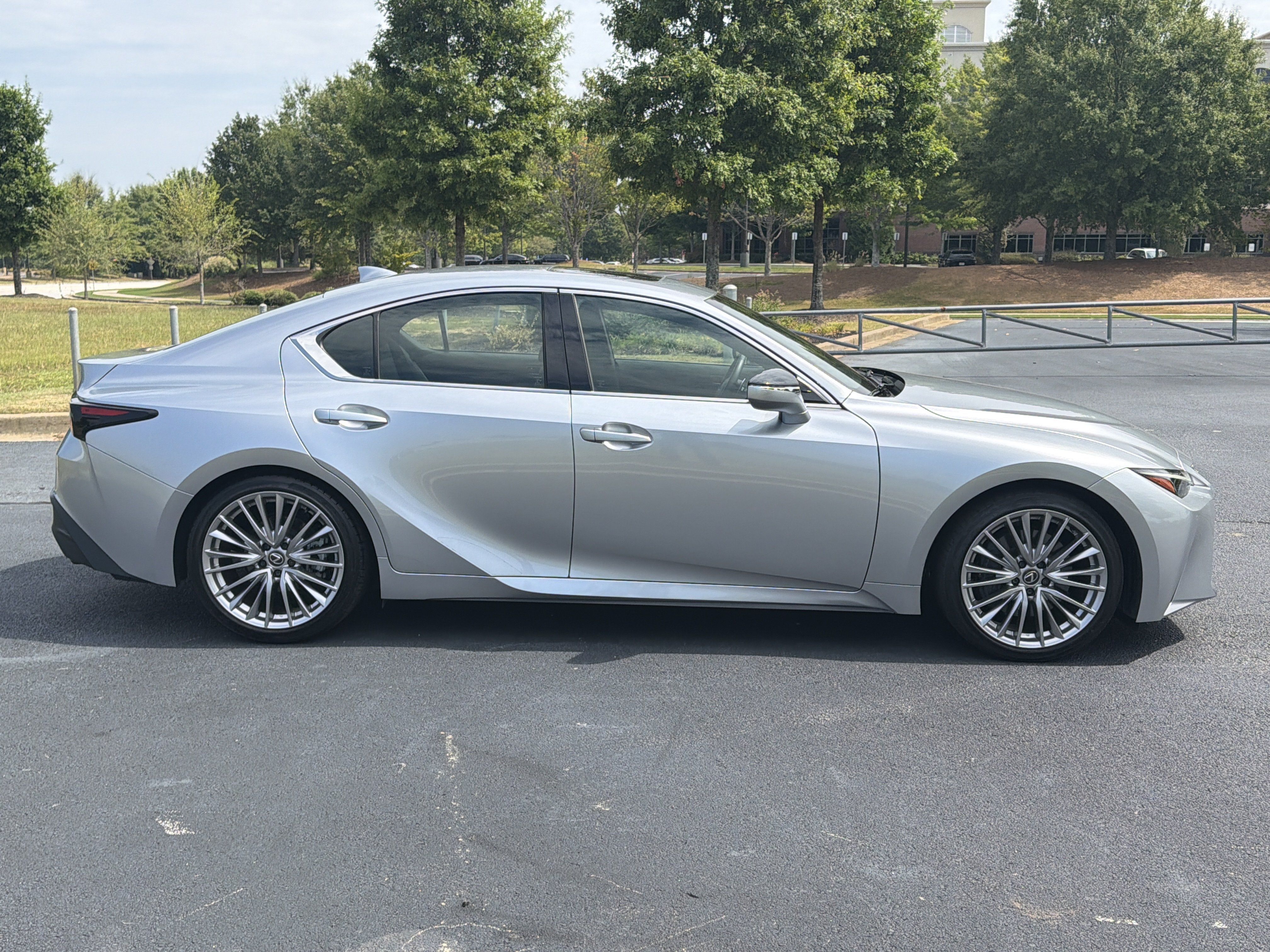Used 2024 Lexus IS 300 w/ Premium Package RWD image 10