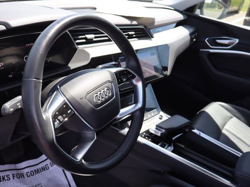 Used 2021 Audi e-tron Premium w/ Convenience Plus Package AWD/4WD image 9