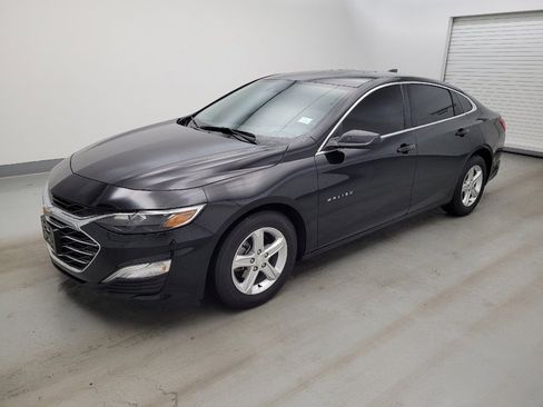 Used 2023 Chevrolet Malibu LS FWD image 2