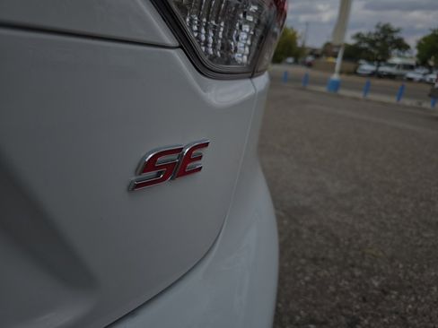 Used 2024 Toyota Corolla SE image 11