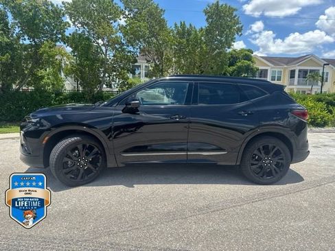 Used 2022 Chevrolet Blazer RS w/ Enhanced Convenience Package FWD image 3
