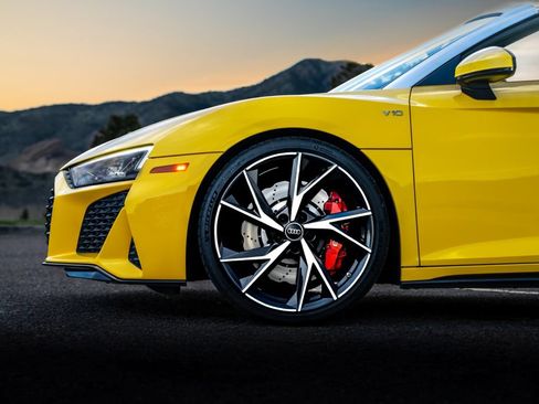Used 2023 Audi R8 V10 performance RWD image 10