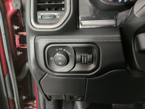 Used 2022 RAM 2500 Power Wagon AWD/4WD image 26