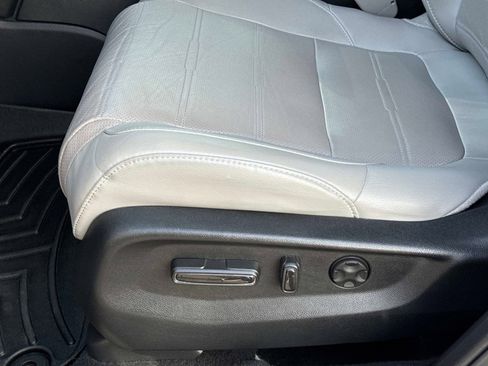 Used 2019 Honda CR-V EX-L image 22