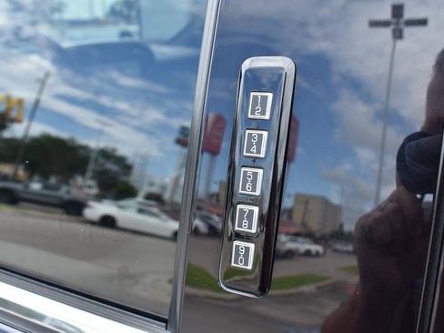 Used 2021 Ford F150 Platinum w/ Equipment Group 701A High AWD/4WD image 7
