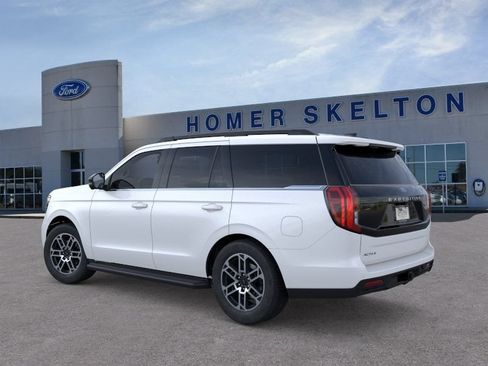 New 2026 Ford Expedition Active AWD/4WD image 4