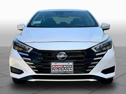 Used 2025 Nissan Versa SV w/ Trunk Package FWD image 3