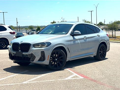 Used 2023 BMW X4 xDrive30i w/ M Sport Package AWD/4WD image 2